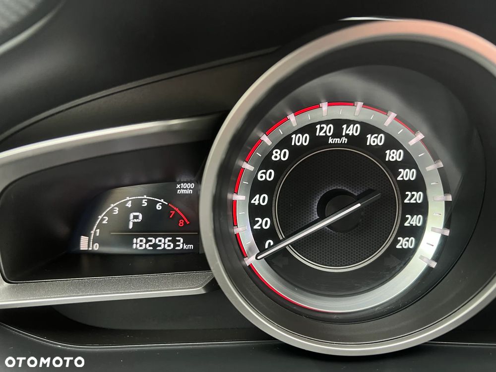 Mazda 3 2.0 Skyenergy EU6 - 14