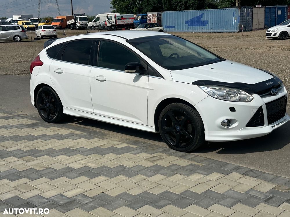 Ford Focus 2.0 TDCI DPF Sport - 5