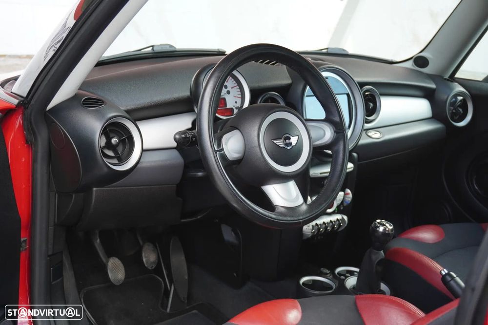 MINI 3 Portas Cooper D - 8