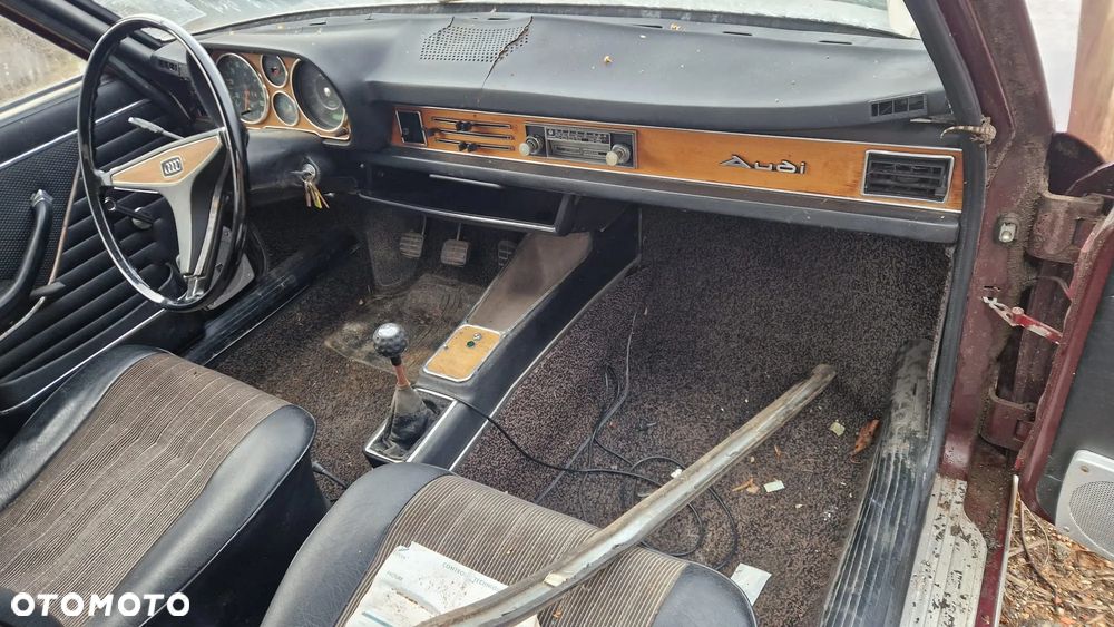Audi 100 - 17