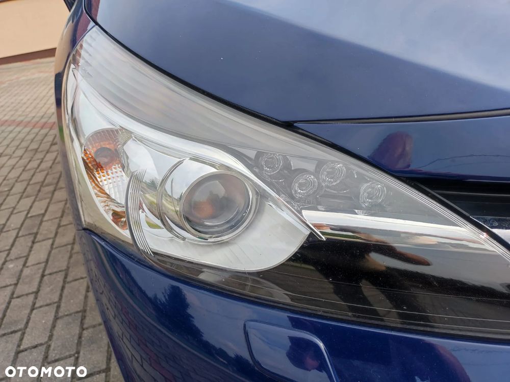 Toyota Verso 1.6 D-4D Prestige 7os EU6 - 8