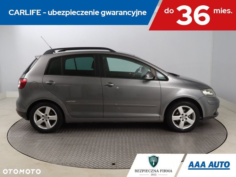 Volkswagen Golf Plus - 8
