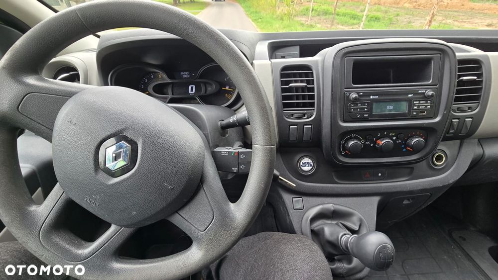 Renault Trafic - 19