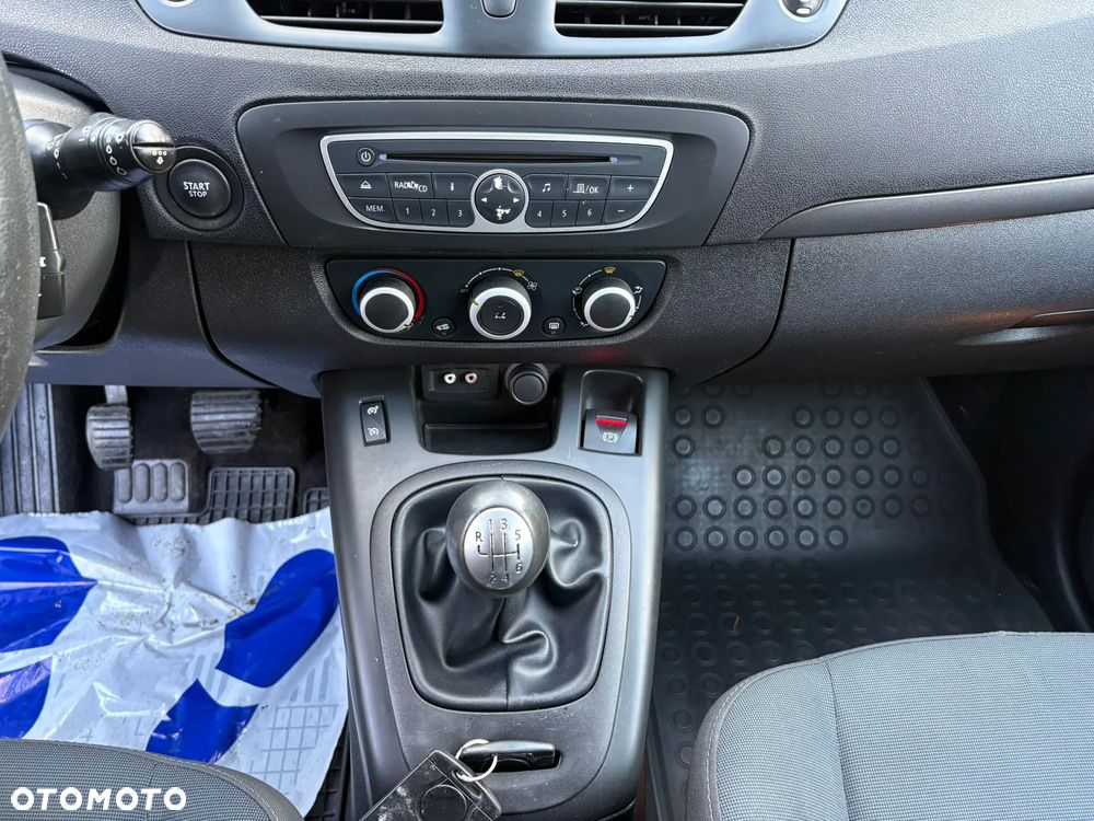 Renault Scenic 1.5 dCi Confort Expression - 12