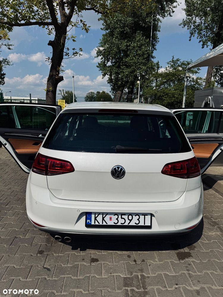 Volkswagen Golf 1.4 TSI BMT Highline - 14