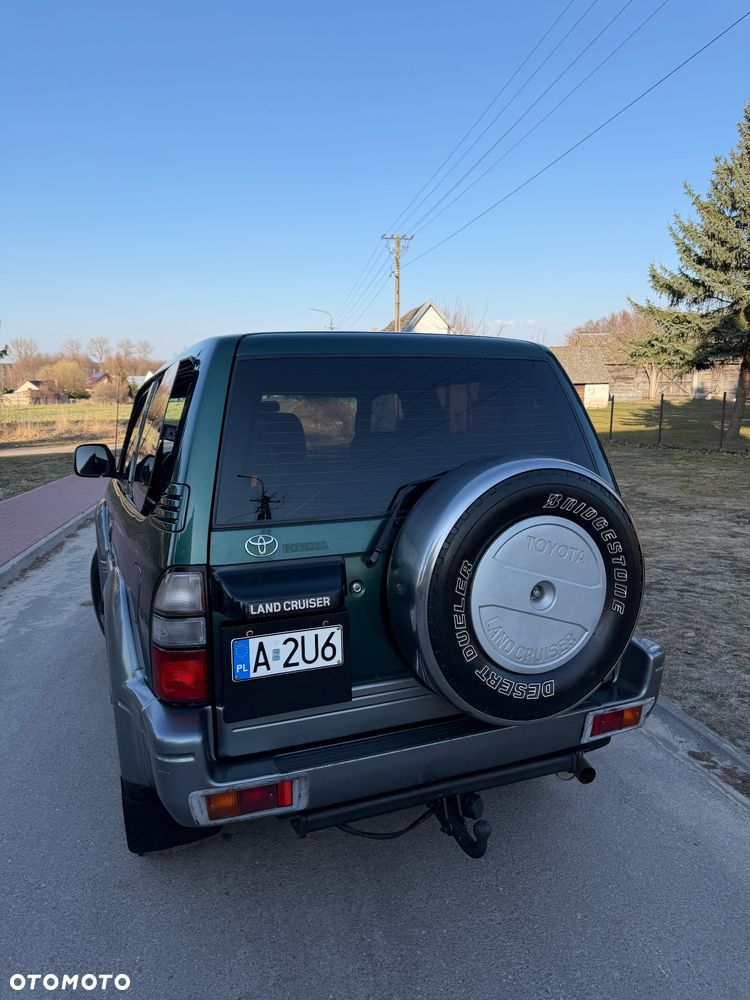 Toyota Land Cruiser - 18