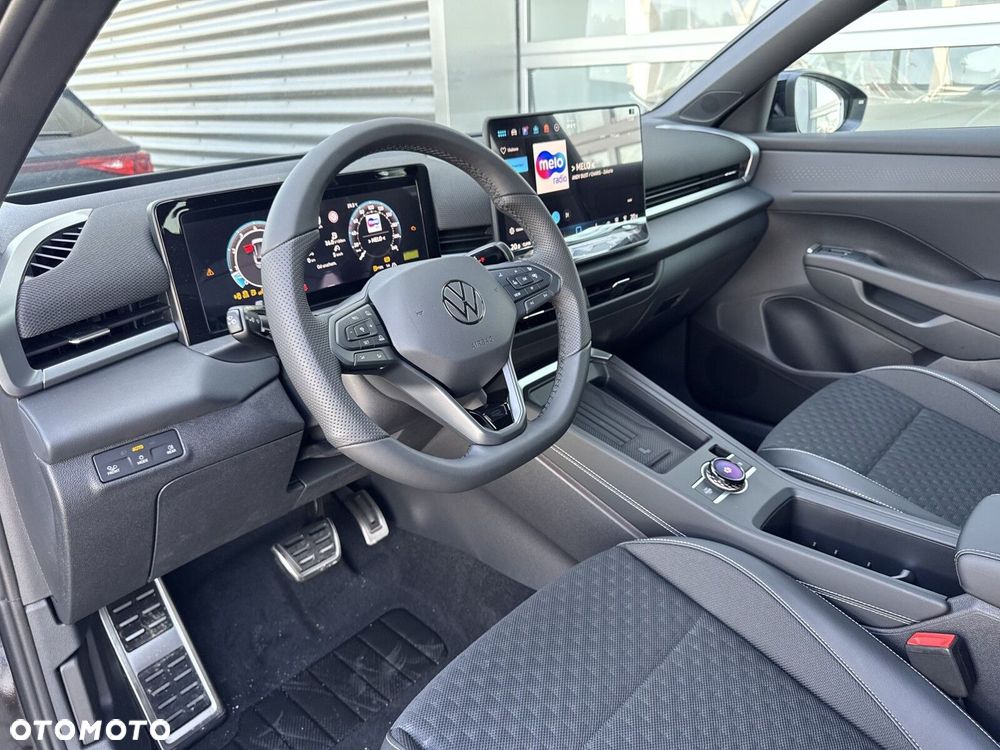 Volkswagen T-Roc - 10