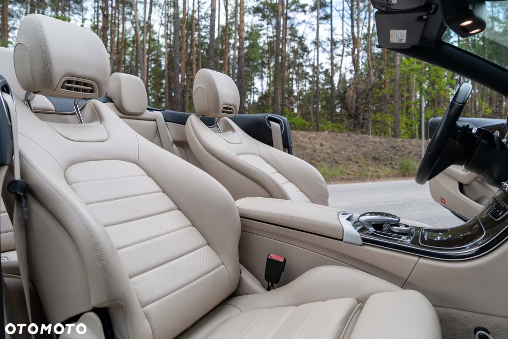 Mercedes-Benz Klasa C 300 9G-TRONIC - 17