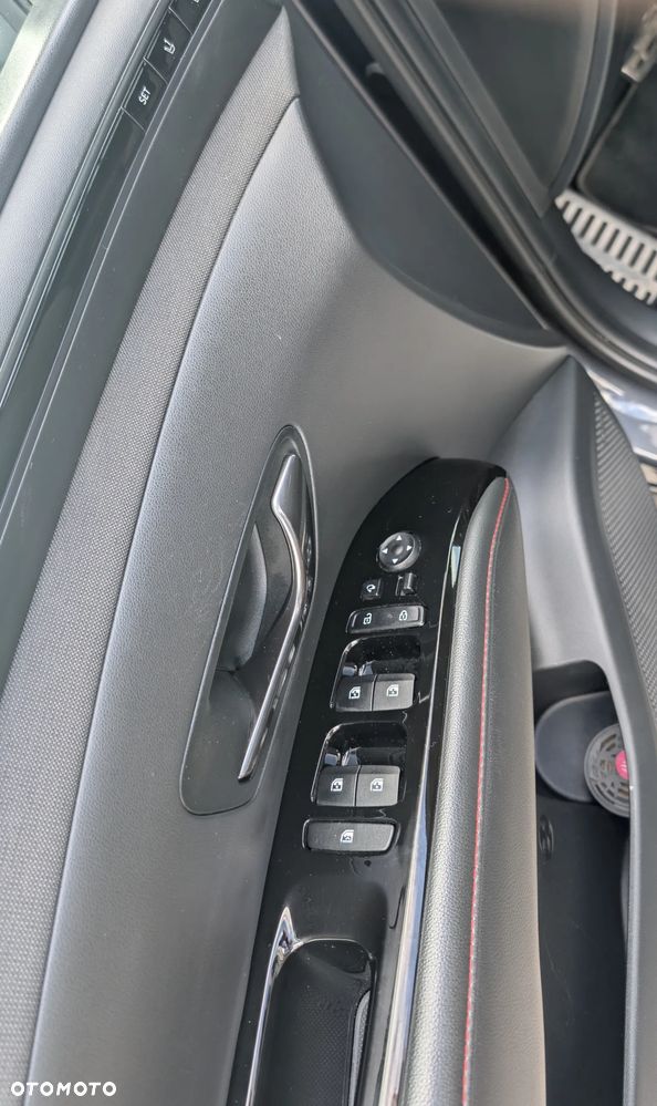 Hyundai Tucson 1.6 T-GDi HEV Platinum N Line 4WD - 13