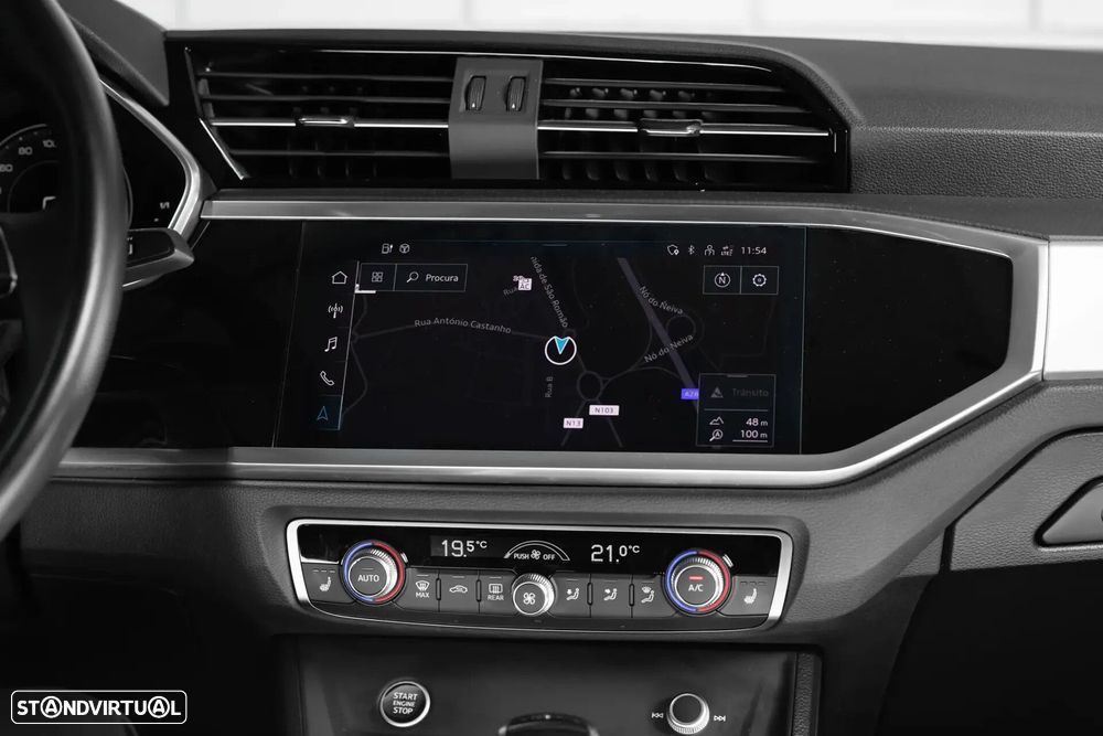 Audi Q3 45 TFSIe S line S tronic - 23