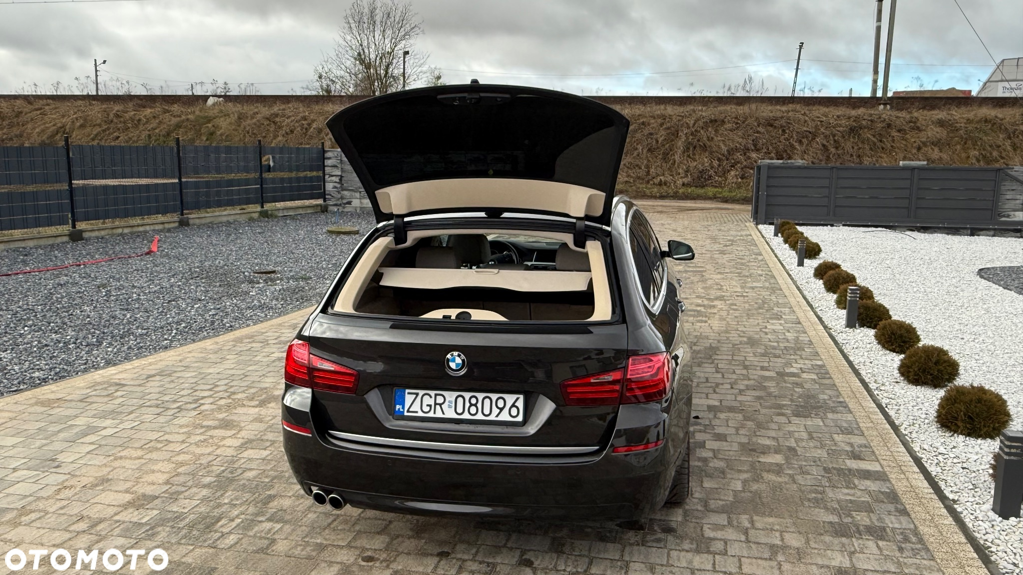 BMW Seria 5 - 11