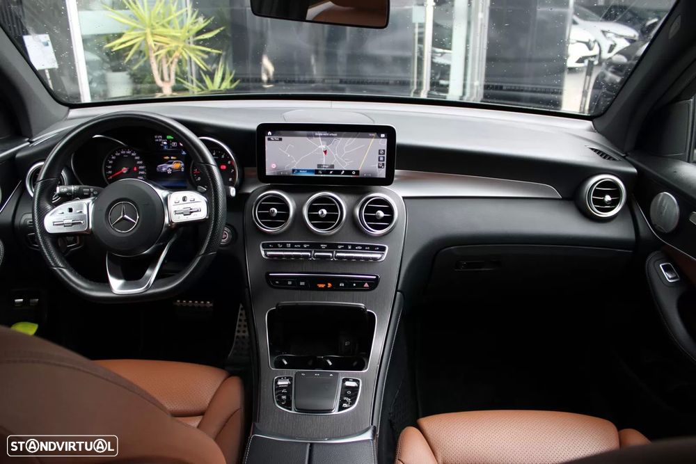 Mercedes-Benz GLC 300 e 4Matic - 9