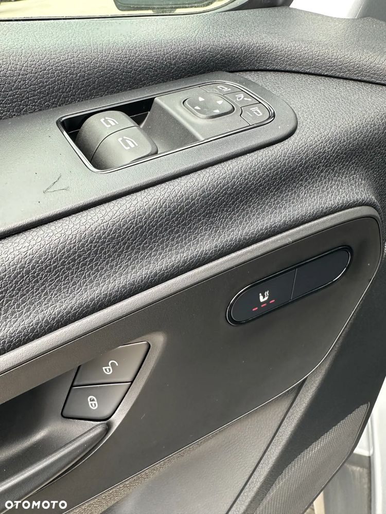 Mercedes-Benz Sprinter - 10