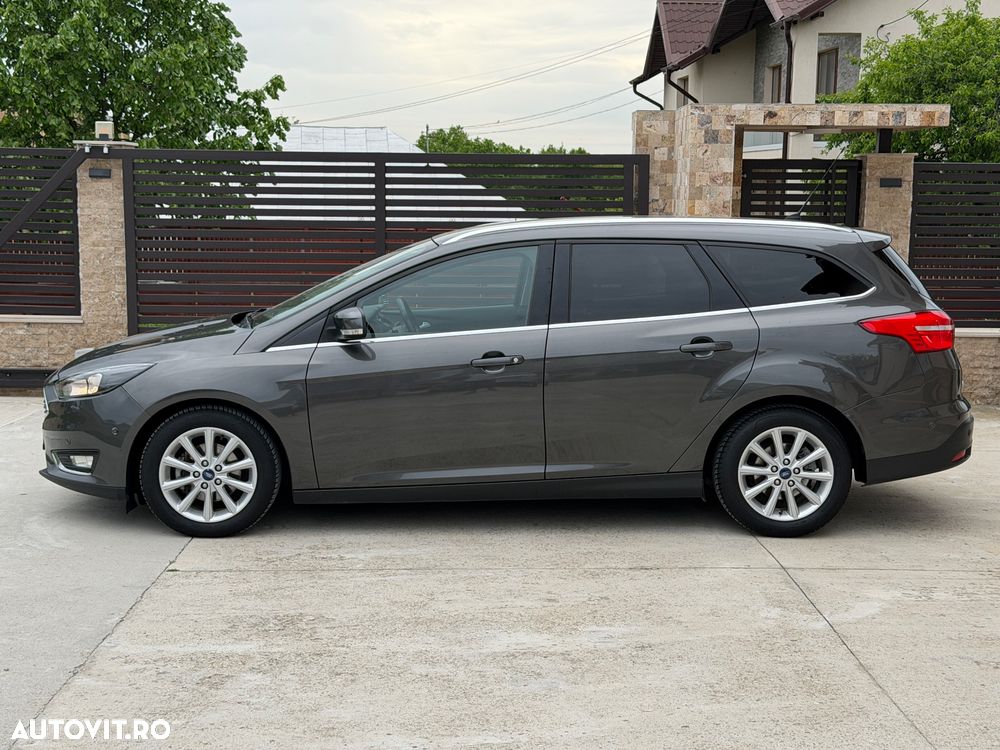 Ford Focus - 11