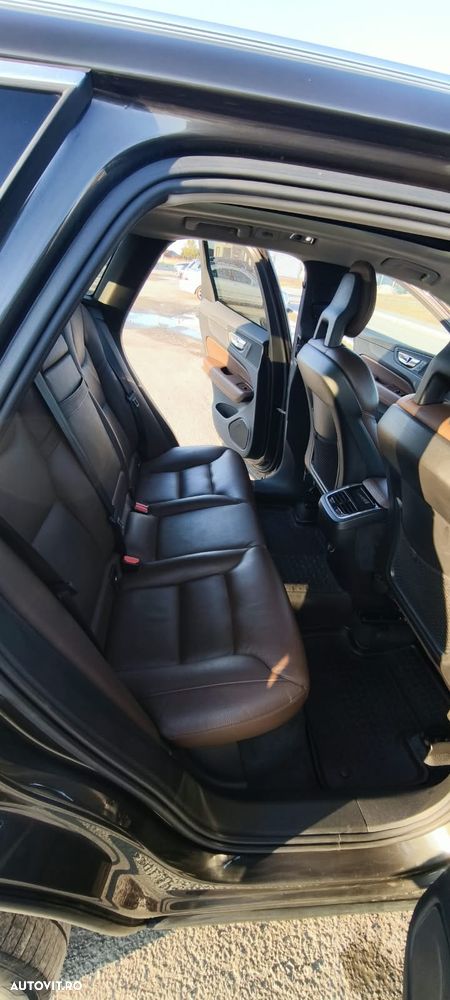 Volvo XC 60 D4 AWD Inscription - 14
