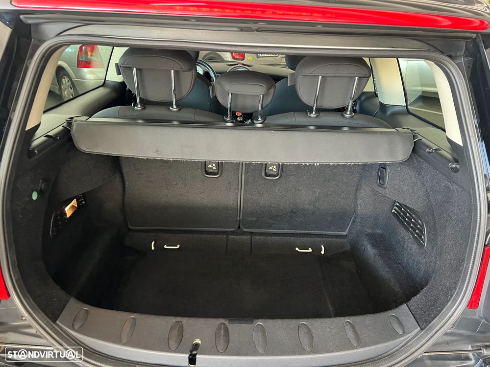 MINI Clubman Cooper D - 17