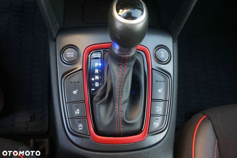 Hyundai Kona 1.6 CRDi Premium 4WD DCT - 7