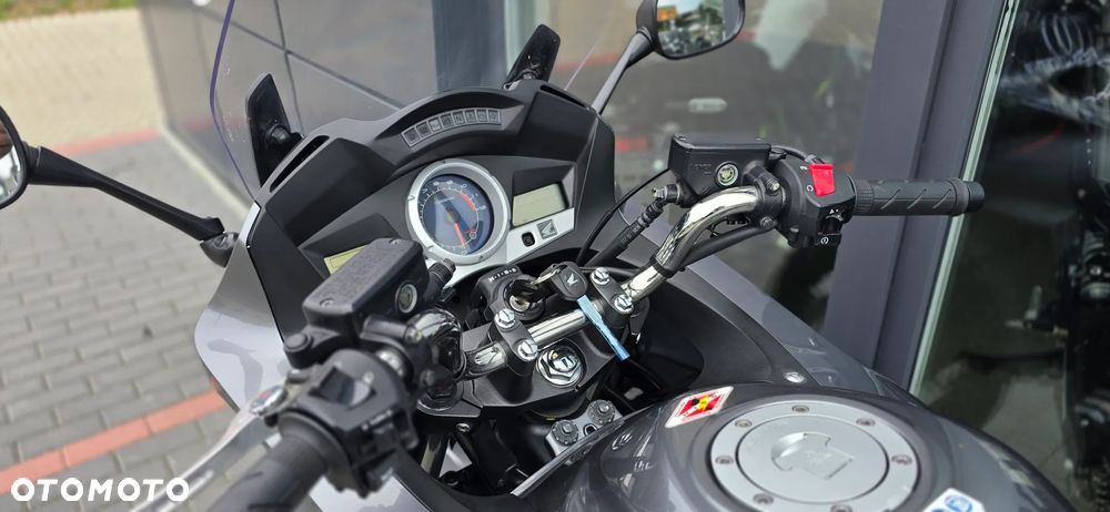 Honda CBF - 35