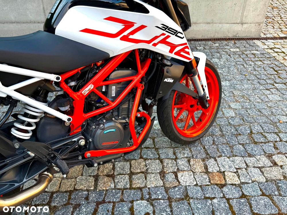 KTM Duke - 4