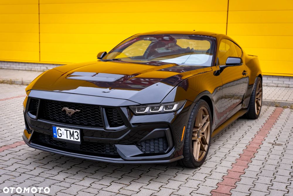 Ford Mustang 5.0 V8 GT - 17