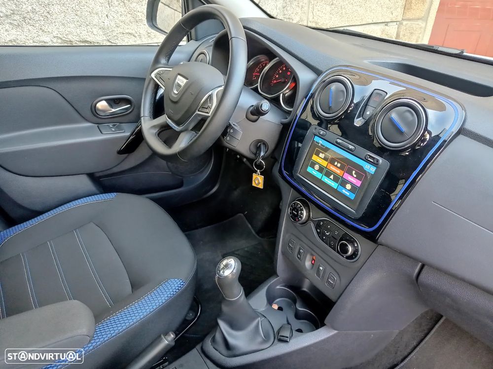 Dacia Sandero 0.9 TCe Stepway - 10