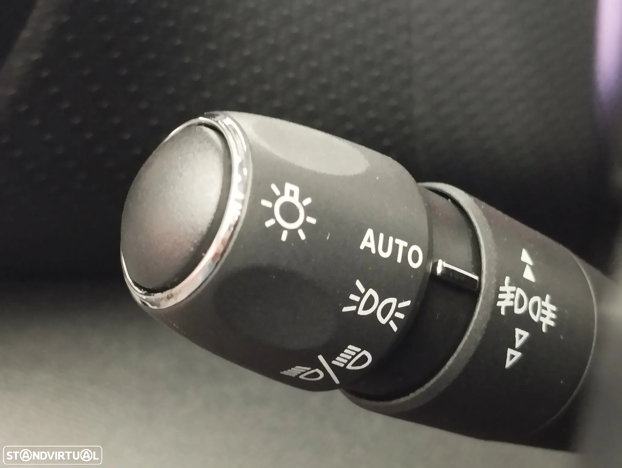 Citroën C4 1.5 BlueHDi Shine EAT8 - 26