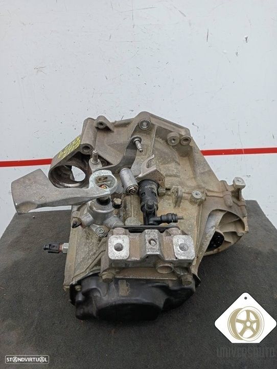 CAIXA VELOCIDADES VOLKSWAGEN GOLF V 2004 - 1