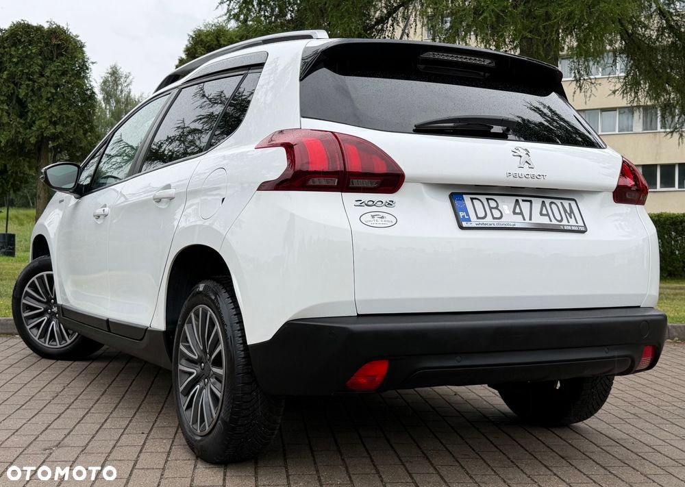 Peugeot 2008 PureTech 82 Style - 33