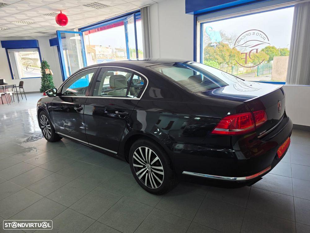 VW Passat 1.4 GNV Trendline - 11