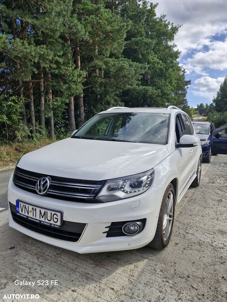 Volkswagen Tiguan 2.0 TDI 4Motion BMT Sport & Style - 4