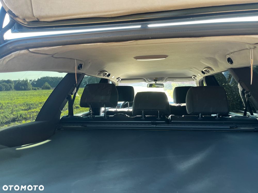 Mercedes-Benz Klasa E 200 T Classic - 33