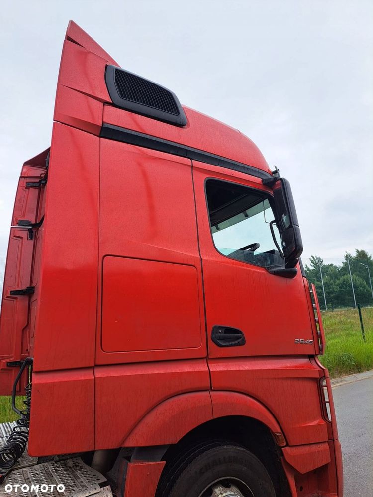 SZKIELET KABINY BEZ DRZWI MERCEDES ACTROS MP4 EURO 6 - 8