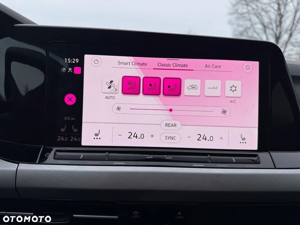 Volkswagen Golf 2.0 TDI SCR DSG Style - 26