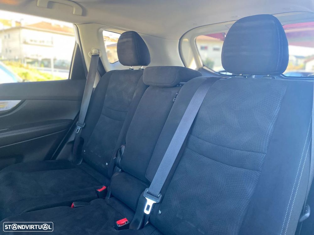 Nissan X-Trail 1.6 dCi ALL-MODE 4x4i N-Vision - 27