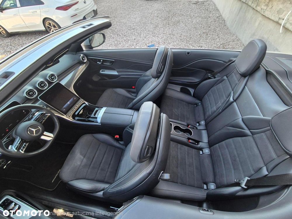 Mercedes-Benz CLE - 11