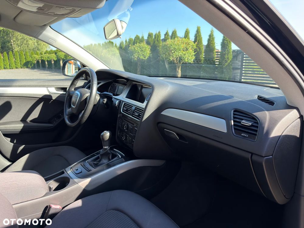 Audi A4 Limousine 2.0 TFSI Ambiente - 37