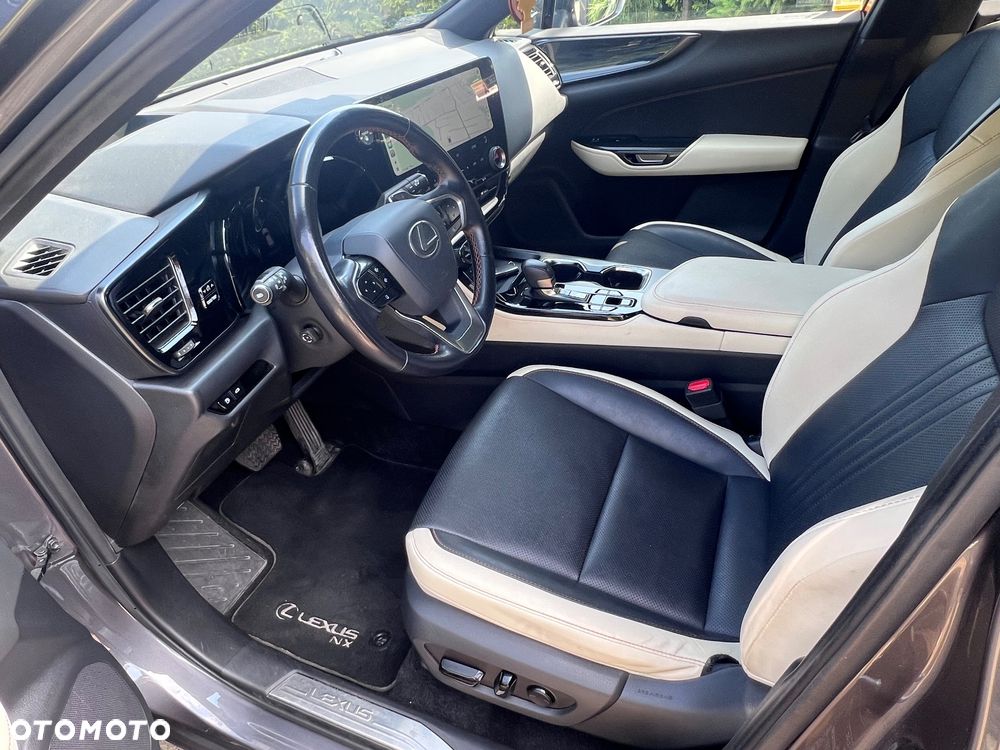 Lexus NX 450h+ Prestige AWD - 9