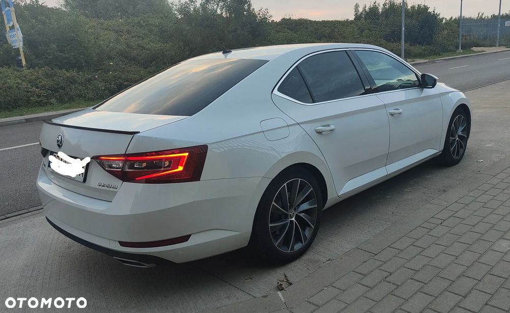 Skoda Superb 1.8 TSI Ambition - 1