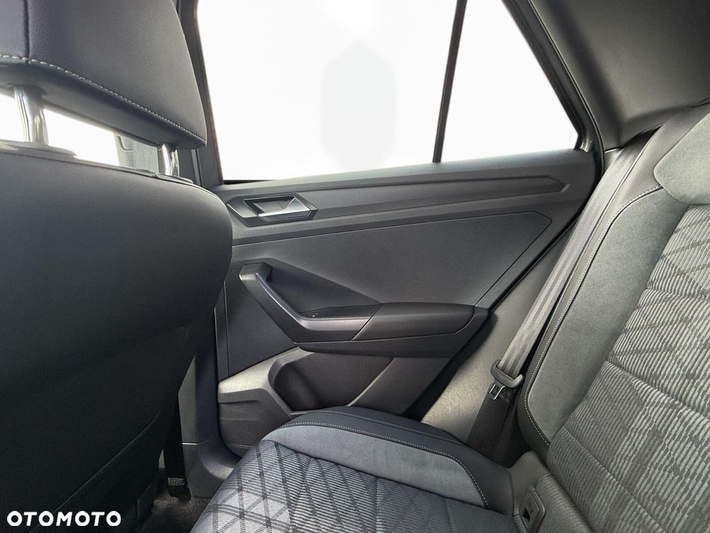 Volkswagen T-Roc 1.5 TSI R-Line DSG - 33