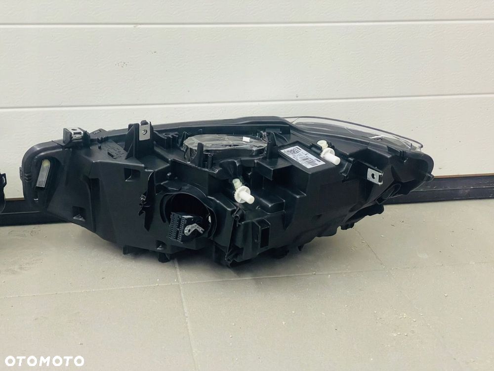 BMW 4 F32 F33 F36 LCI lift full led lampy przód - 8