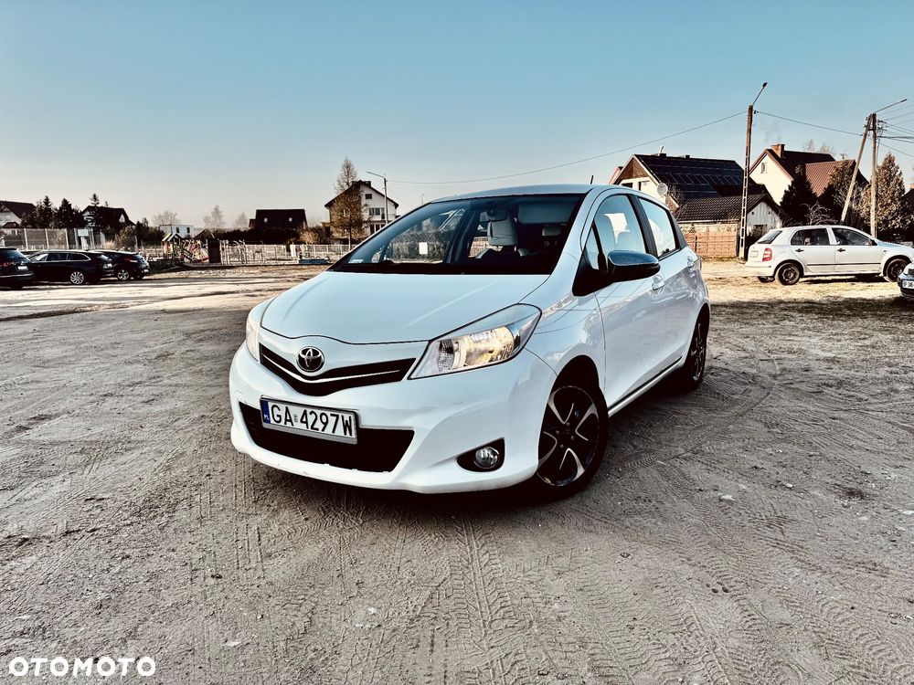 Toyota Yaris - 1