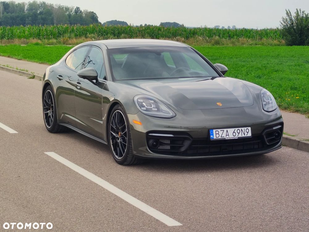 Porsche Panamera 4 Platinum Edition - 24