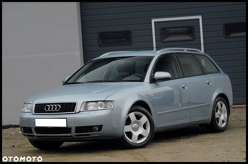 Audi A4 Avant - 10