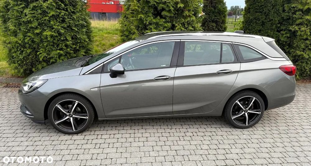 Opel Astra 1.6 CDTI Dynamic - 1