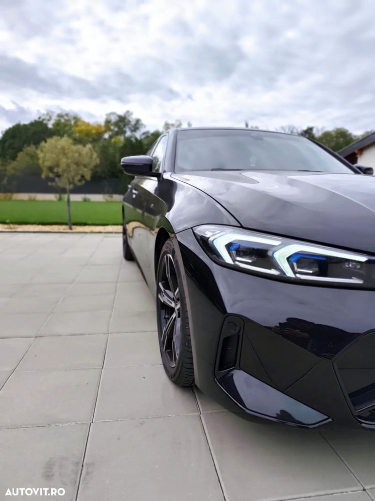 BMW Seria 3 320d Aut. M Sport - 2