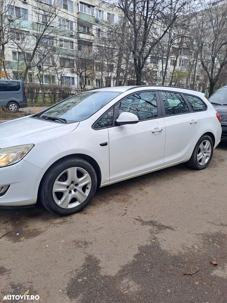 Opel Astra Sports Tourer 1.7 CDTI - 1