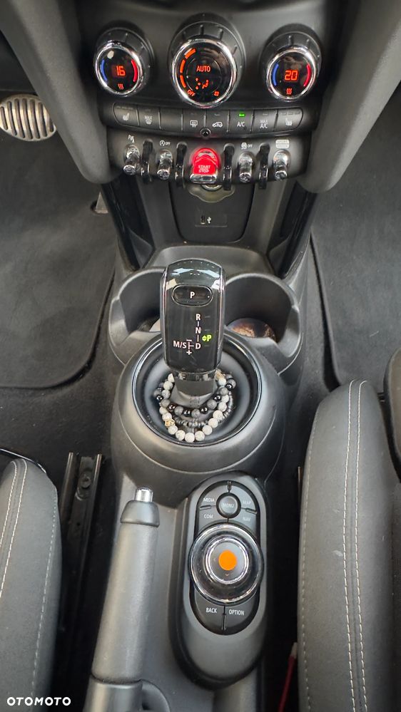 MINI Cooper John Works Trim - 17