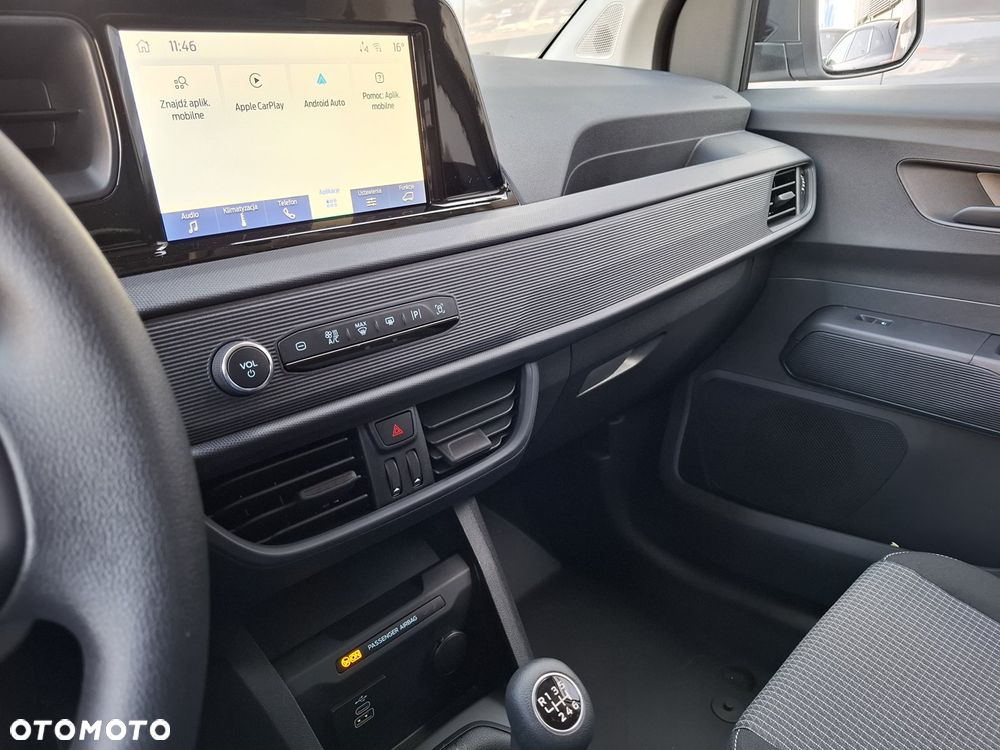 Ford Transit Courier - 16