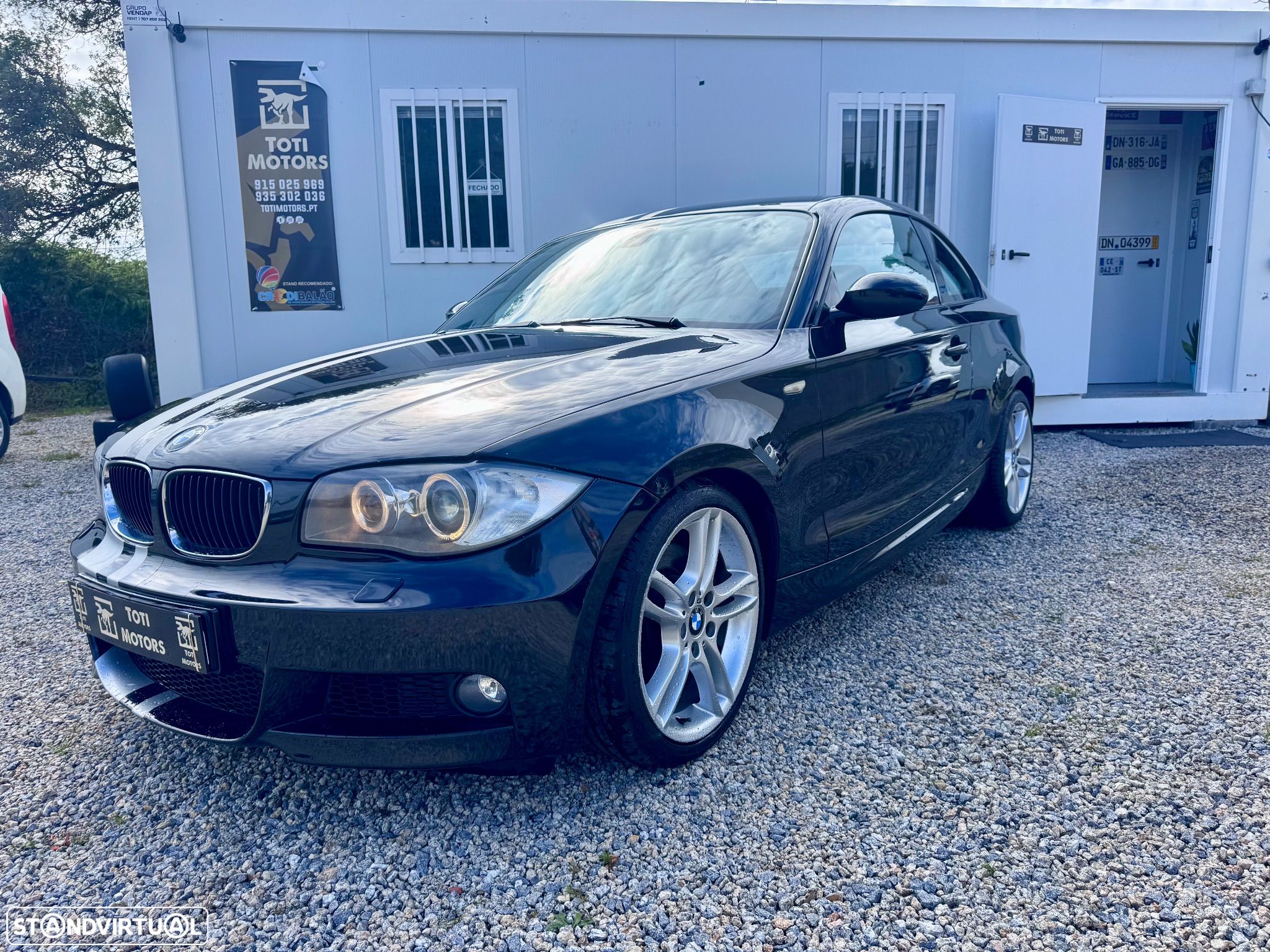 BMW 123 d Cabrio Limited Edition Lifestyle c/ M Sport Pack - 1