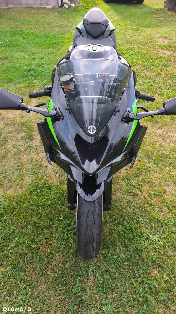 Kawasaki ZX - 13